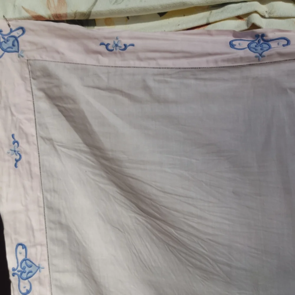 Tablecloth. Cottagecor